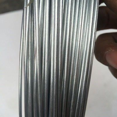 हॉट रोल्ड जस्ती स्टील वायर रॉड SAE 1065 मेटल आयरन जिंक कलर 20g / M2